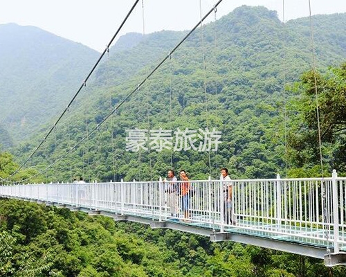 汉中高空玻璃吊桥